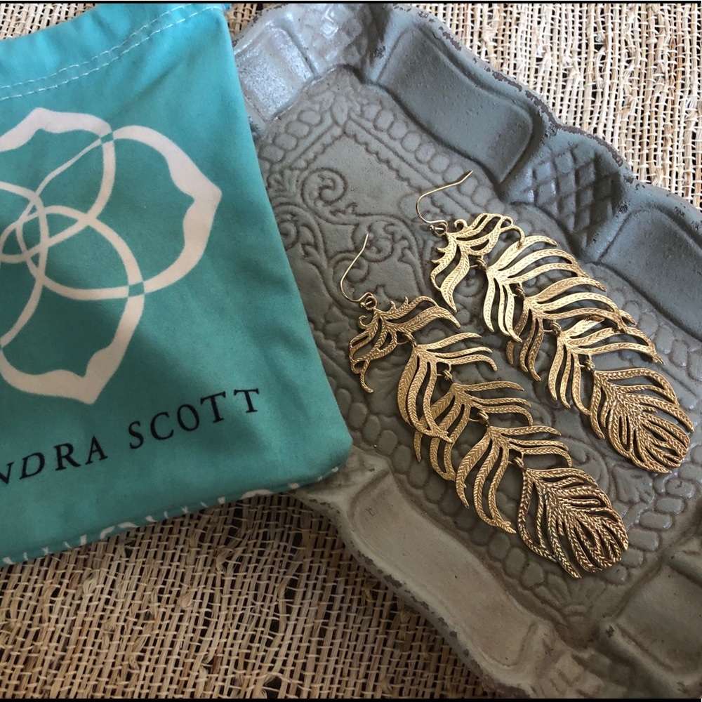 Kendra Scott Farrah Feather Earrings